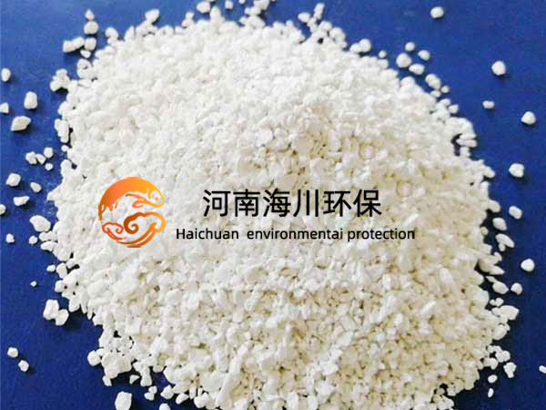 1-210QQHK1503.jpg